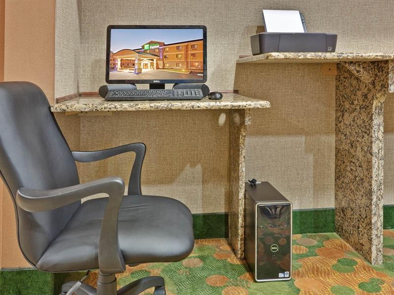 Holiday Inn Express Winfield - Teays Valley Hurricane Esterno foto