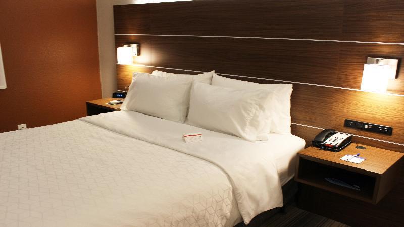 Holiday Inn Express Winfield - Teays Valley Hurricane Esterno foto