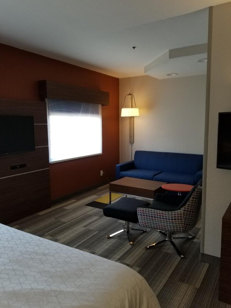 Holiday Inn Express Winfield - Teays Valley Hurricane Esterno foto